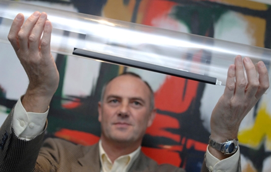 همه چیز درباره تاچ خازنی و مقایسه آن با فریم مادون قرمز + تجربه نصب کیوسک لمسی‎