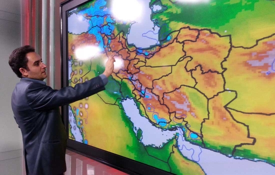 تبدیل نمایشگر پلاسمای ۱۰۳ اینچی پاناسونیک به اولین نمایشگر لمسی بزرگ در شبکه خبر