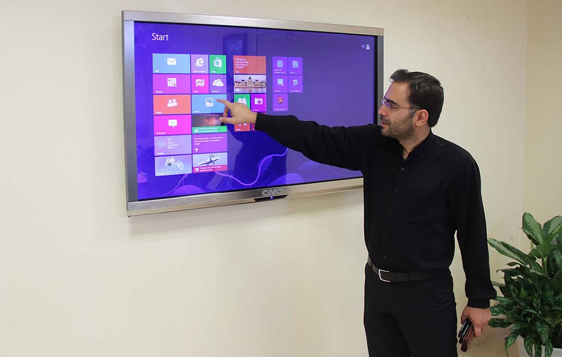 CAVAC 55inch TouchScreenComputer BonyadMelliNokhbegan3