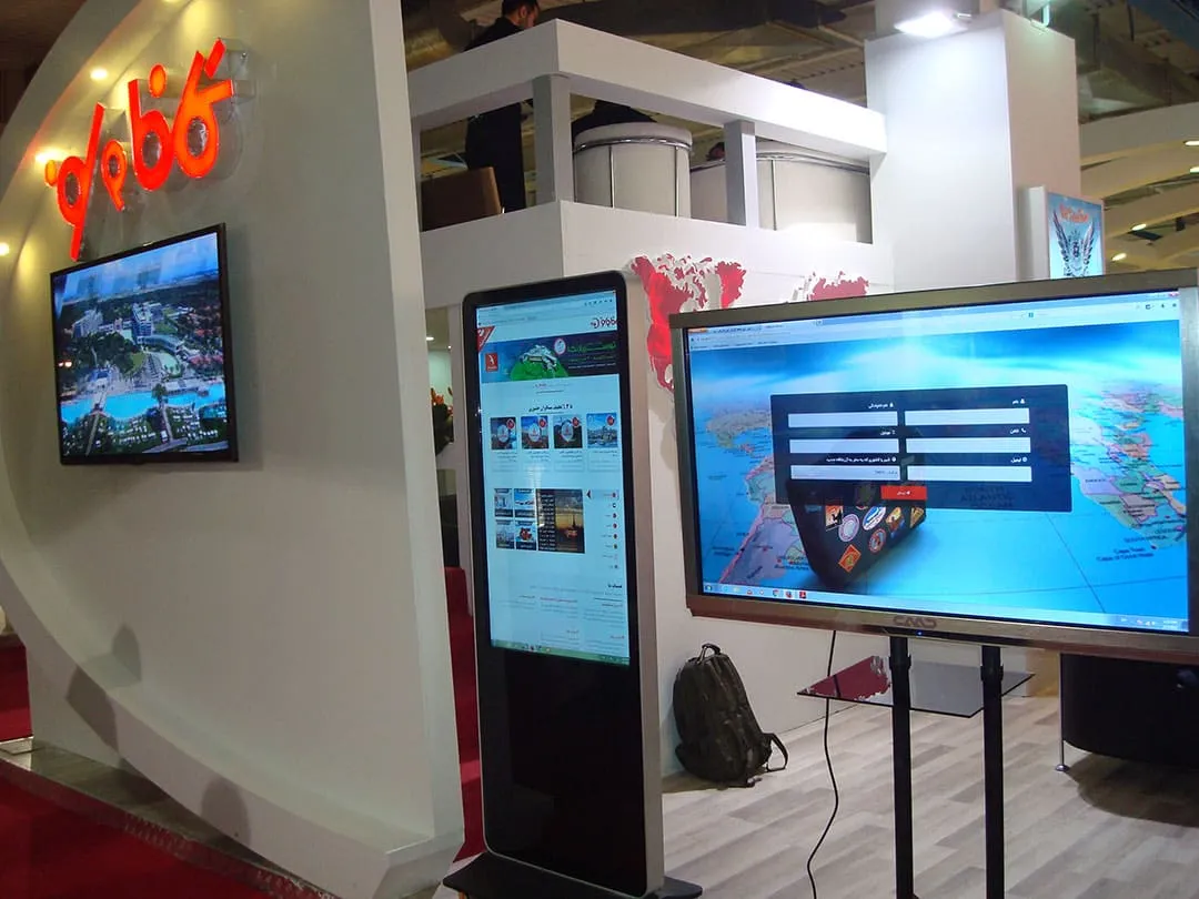 استند و مانیتور لمسی کاواک