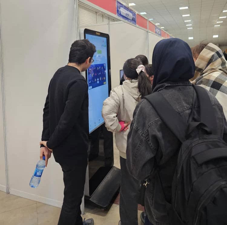 Cavac47InchTouchStandJuniora 2