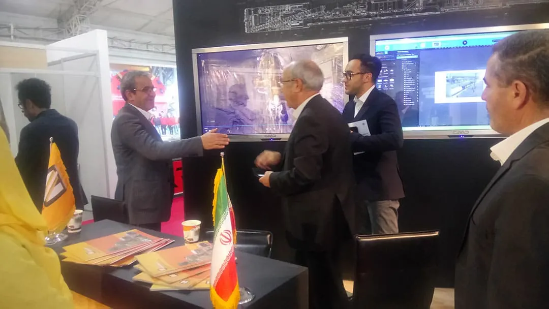 اجاره نمایشگر تاچ نمایشگاهی